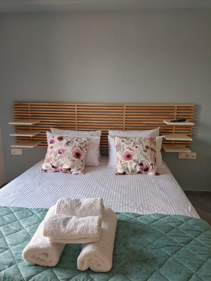 Gythio Mare Apt Apartment Mavrovoúnion Exterior foto